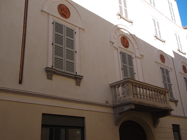 Ristrutturazione Edificio Via Avogadro n°5 Novara2 – Anno 2014 – 600x